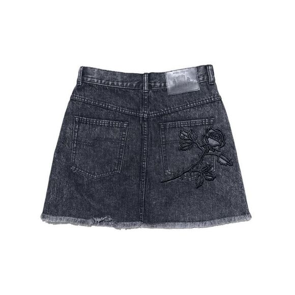 Marc Jacobs Embroidered Denim Skirt Size: XS - Picture 4 of 11